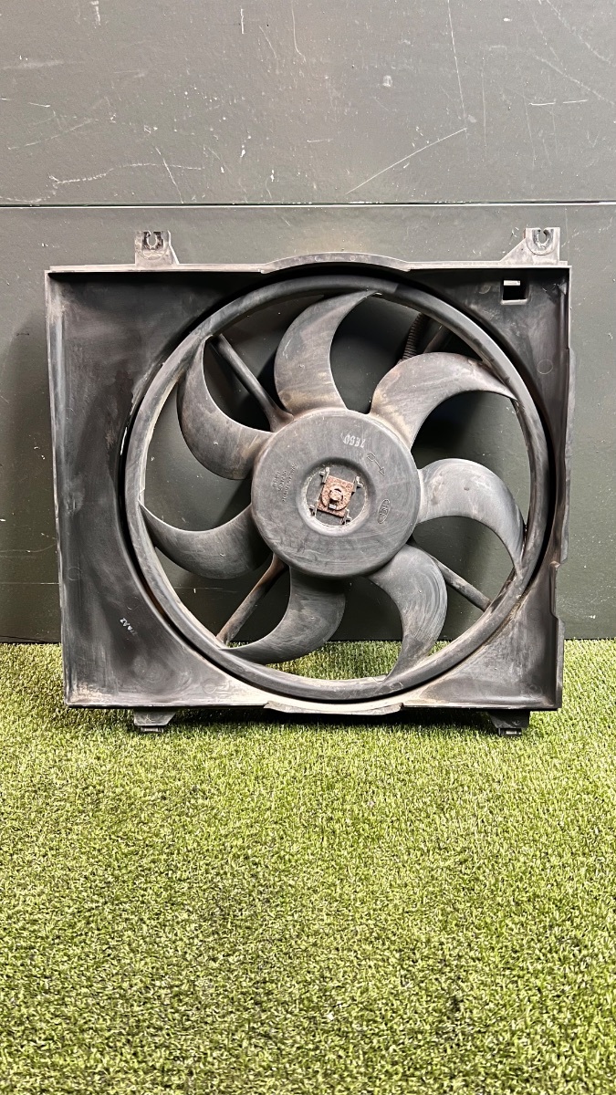 Вентилятор радіатора Hyundai Santa Fe SM (2000-2006) 2538626200