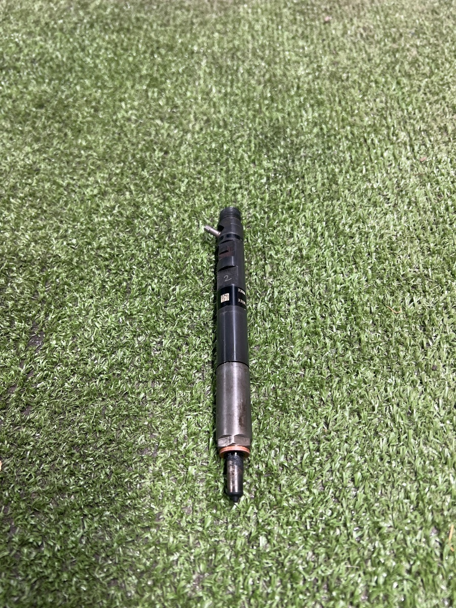 Форсунка дизельна Hyundai Terracan HP (2001-2007) 338004X800