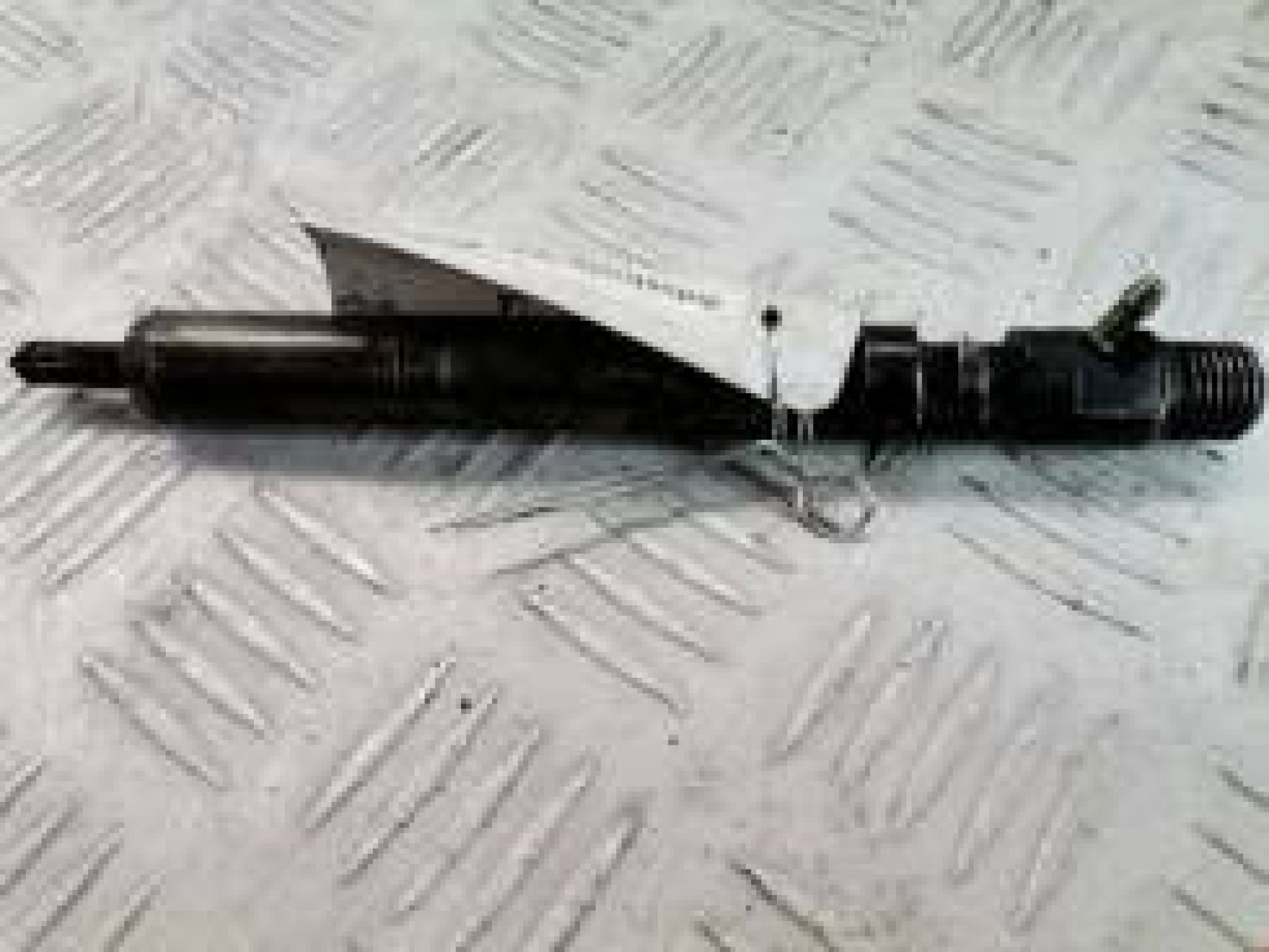 форсунка дизельна в зборі, розпилювач + тримач; форсунка інжектора; форсунки електромагнітні Hyundai Terracan HP (2001-2007) 338014X800