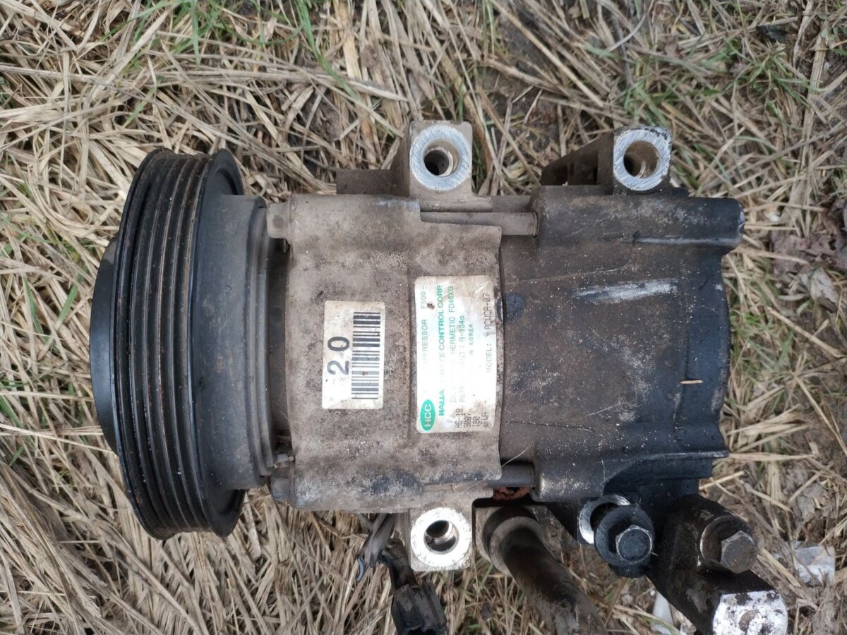 Компресор кондиціонера Hyundai Terracan HP (2001-2007) 97610H1021