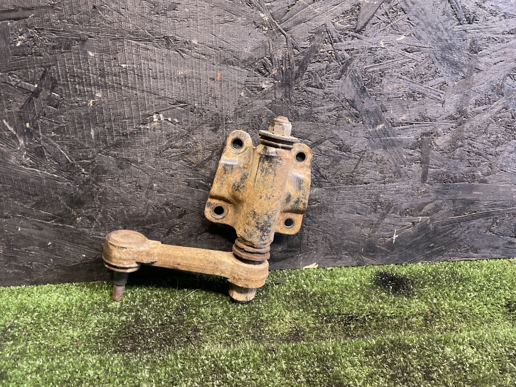 Маятник рульовий ДЕФЕКТ (порваний пильник) Hyundai Terracan HP (2001-2007) 56820H1002