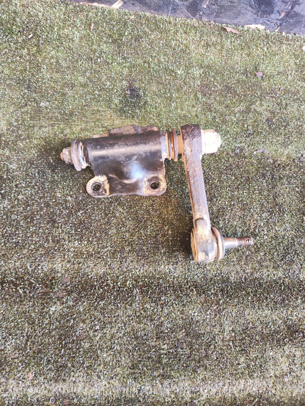 Маятник рульовий Hyundai Terracan HP (2001-2007) 56820H1002