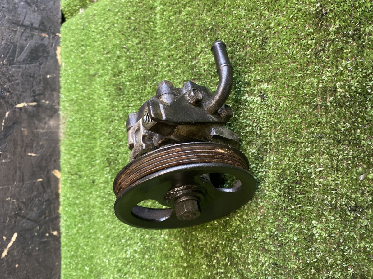 Насос гідропідсилювача керма Hyundai Terracan HP (2001-2007) 57110H1501