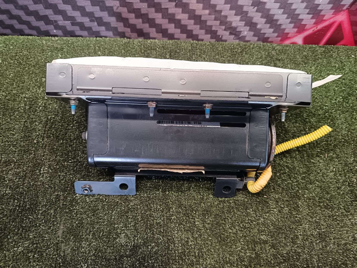 Подушка безпеки пасажирська Hyundai Terracan HP (2001-2007) 84435H1600LK