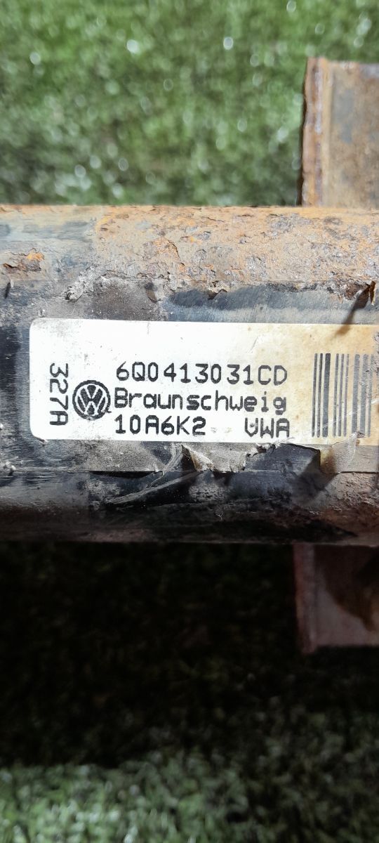 Амортизатор передній Volkswagen Polo IV (2002-2009) Інше Інше 6Q0413031CD