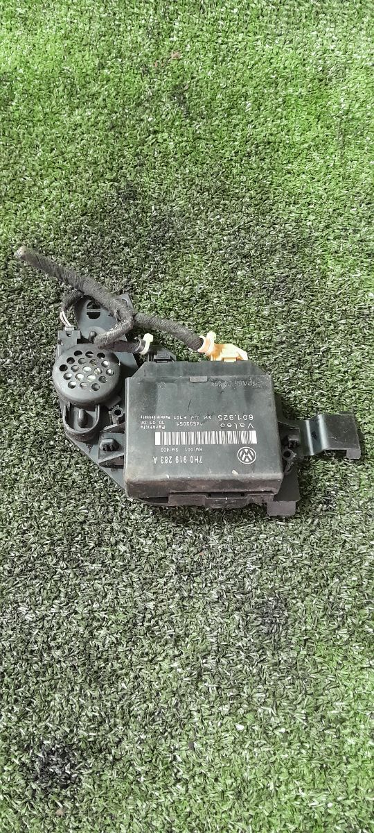 Блок керування парктроніком Volkswagen Polo IV (2002-2009) Інше Інше 7H0919283A