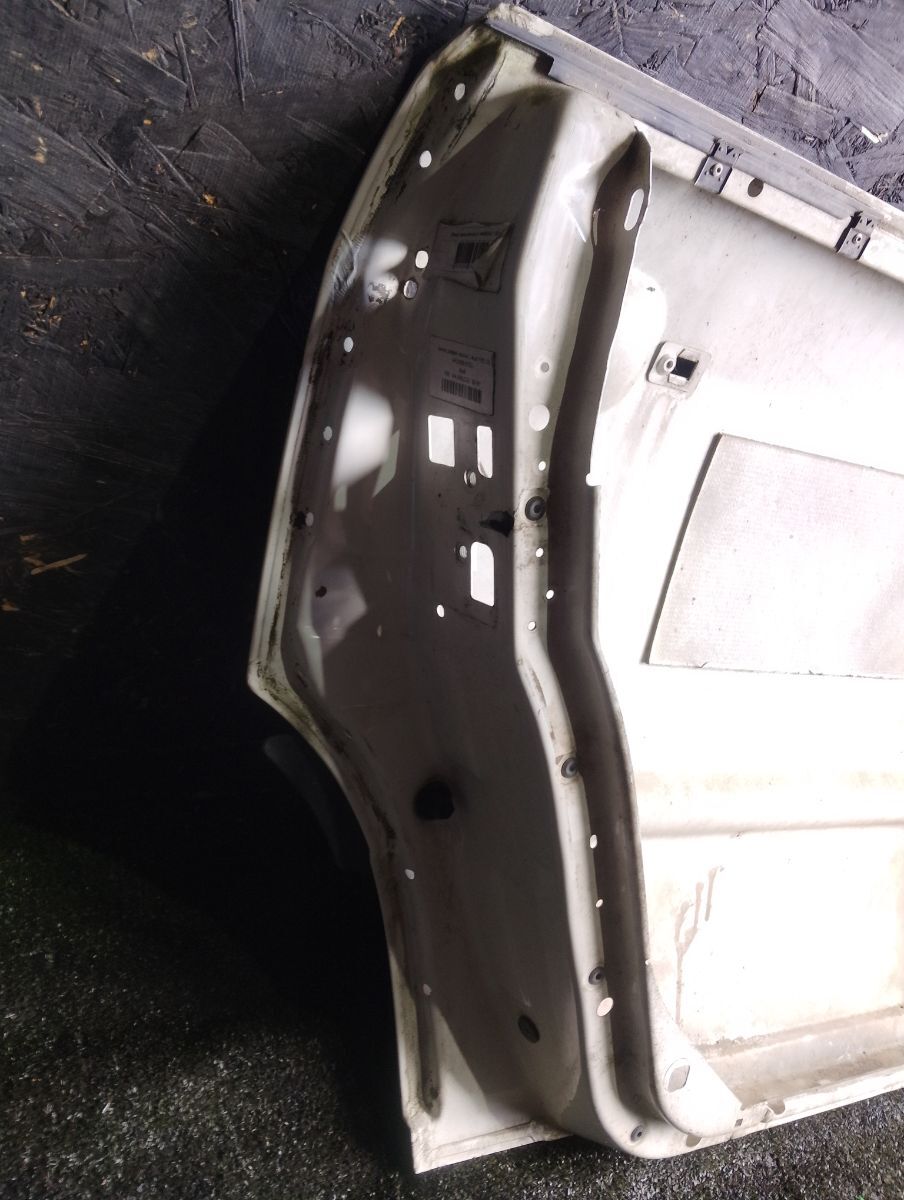 Дверь задня ліве audi Інше Інше 443839015C