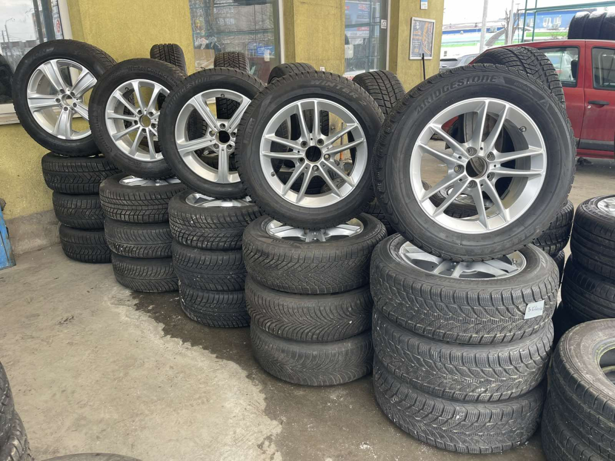 Гуртовий продаж автошин та дисків лотами.ЛОТ №2206381