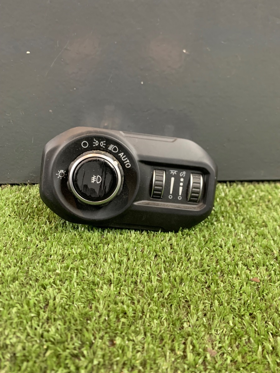Перемикачі режимів світла Jeep Wrangler JL (2018-) 68292842AC