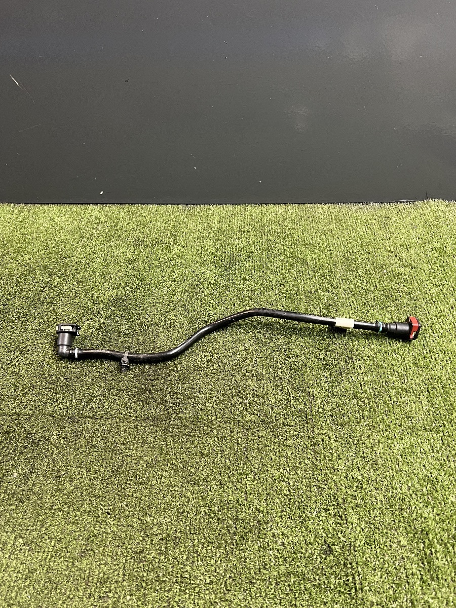 Трубка паливна Jeep Wrangler JL (2018-) 68467876AA