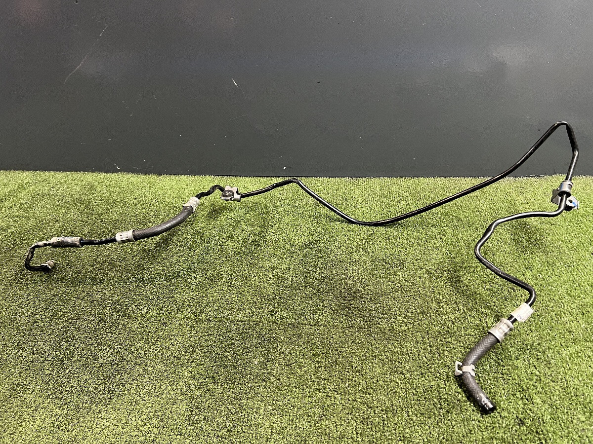 Зворотній шланг гідропідсилювача (Дефект погнута) Jeep Wrangler JL (2018-) 68248291AC