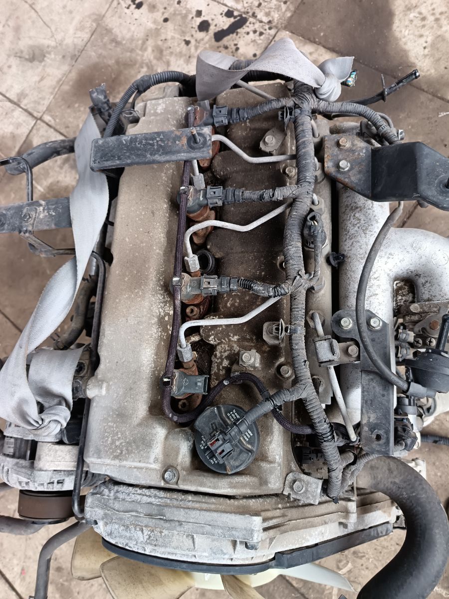 Двигун Kia Sorento 2.5 CRDI, D4CB (Дизель) Kia Kia 211014AA10