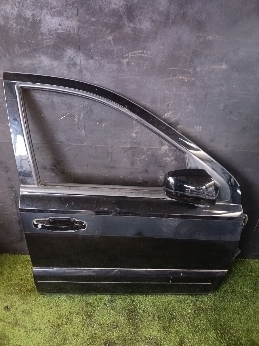 Двері передні праві в зборі Kia Sorento JC (2002-2009) 760043E111 Вживаний