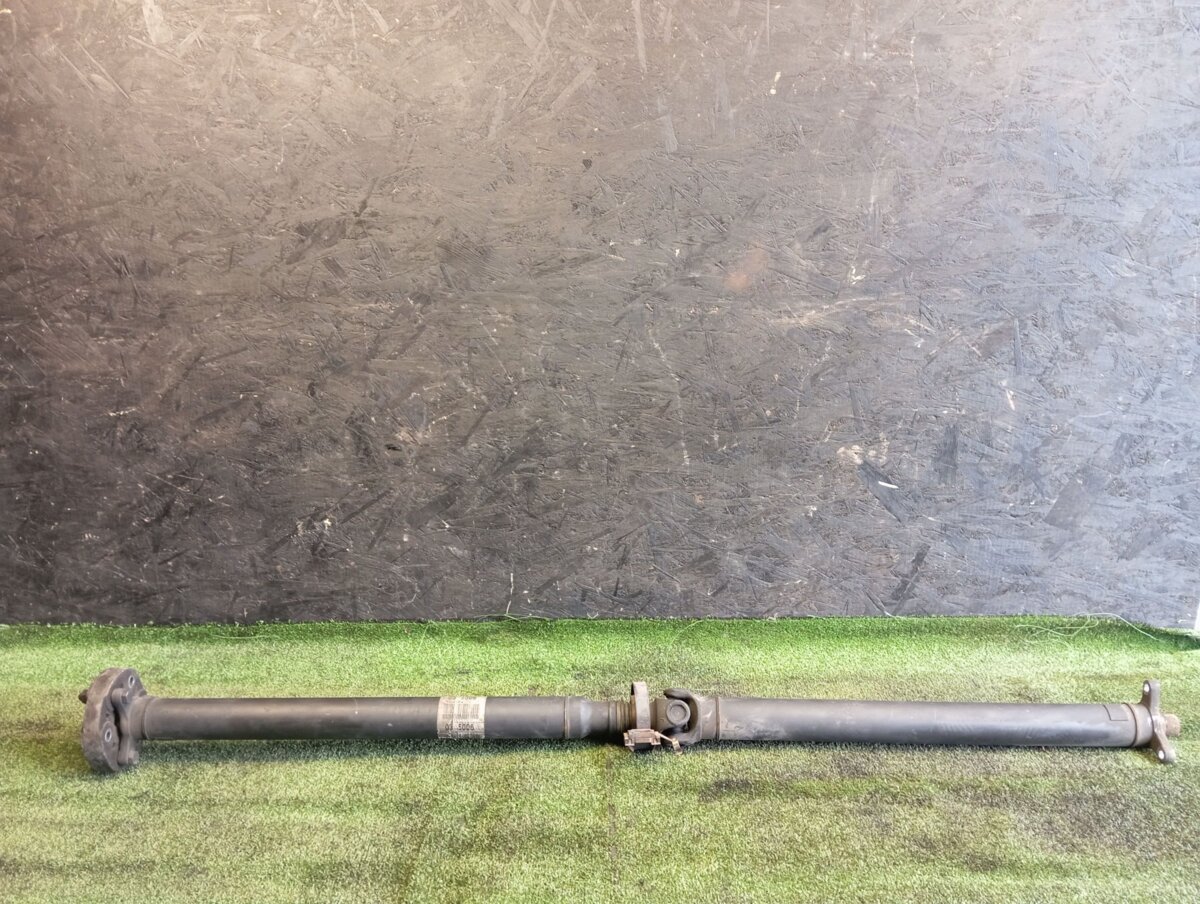 Карданний вал Kia Sorento JC (2002-2009) A2034105106