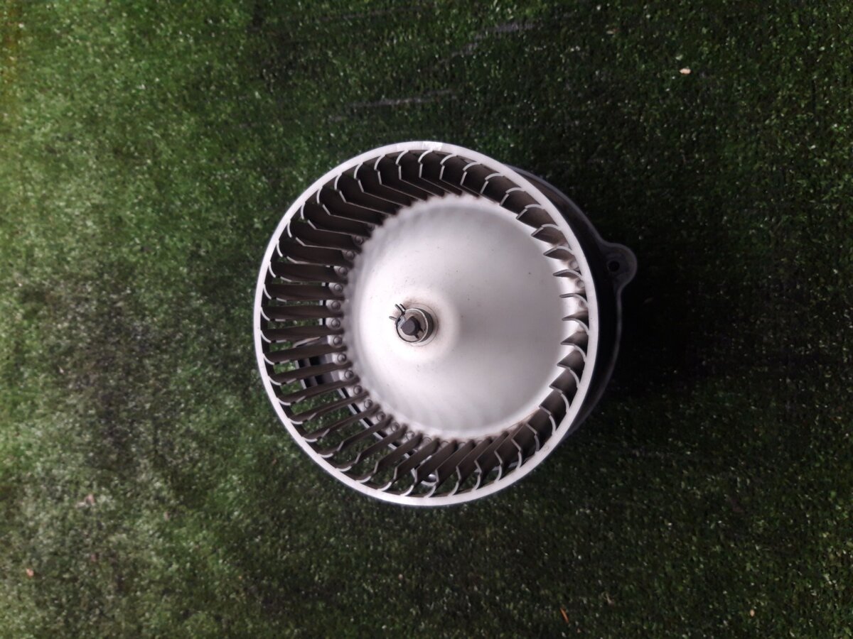 Моторчик пічки KIA Sorento JC (2002-2009) 971093E000