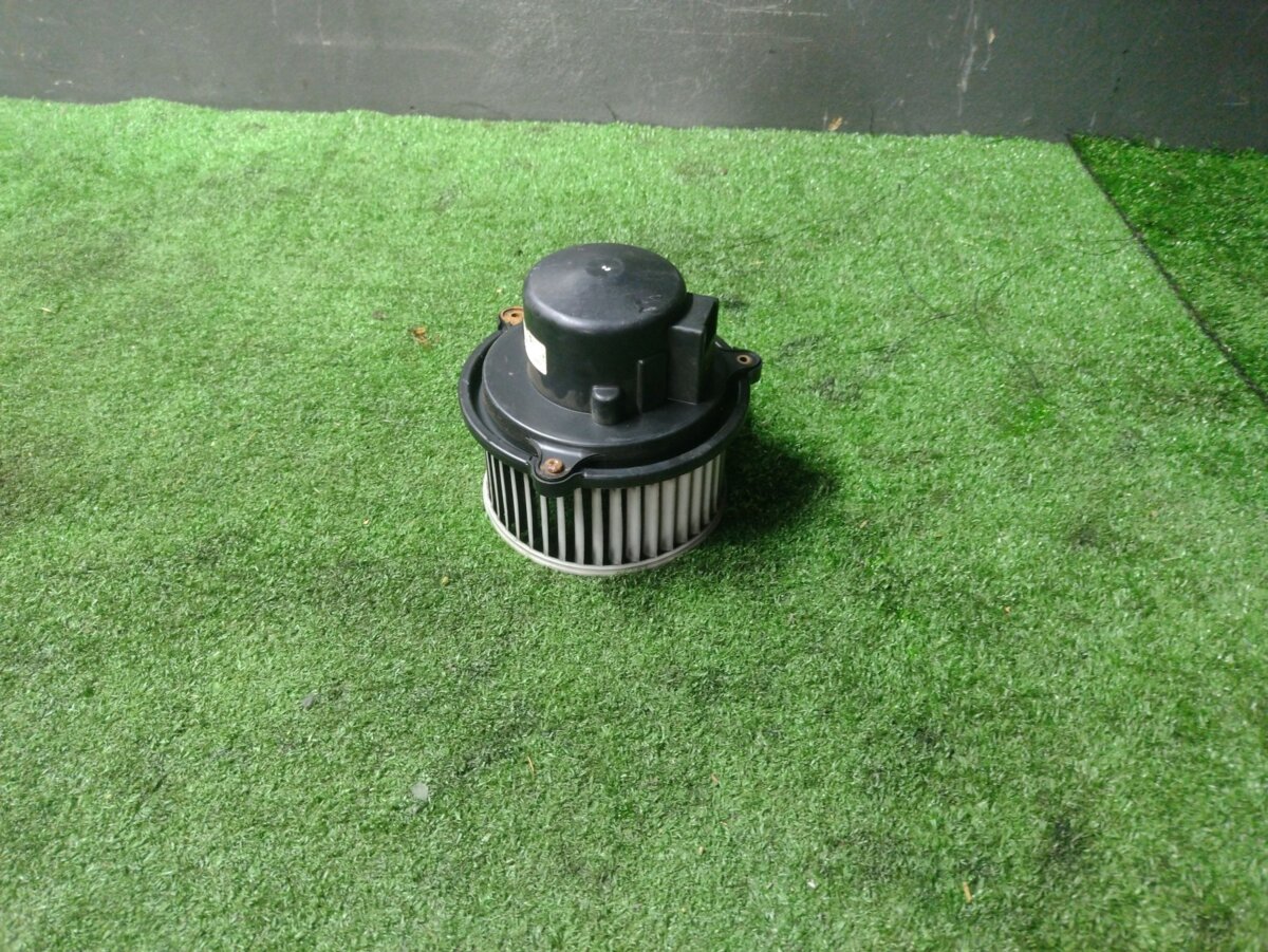 Вентилятор пічки KIA Sorento JC (2002-2009) 971093E000