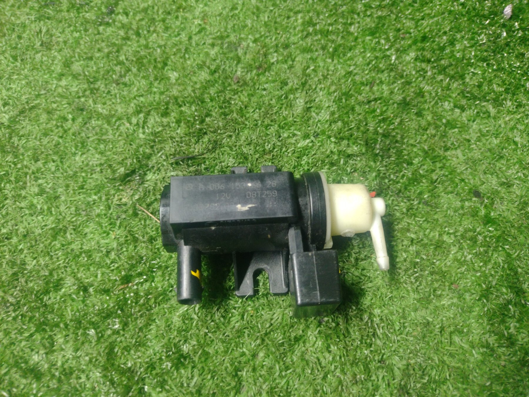 Клапан керування турбіною Mercedes-Benz B-Class W245 (2005-2011) A0061536628