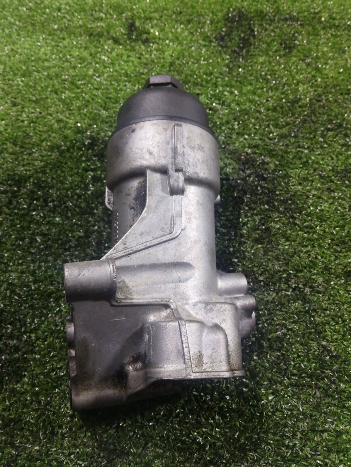 Корпус масляного фільтра 2.0cdi Mercedes-Benz B-Class W245 (2005-2011) A6401800510