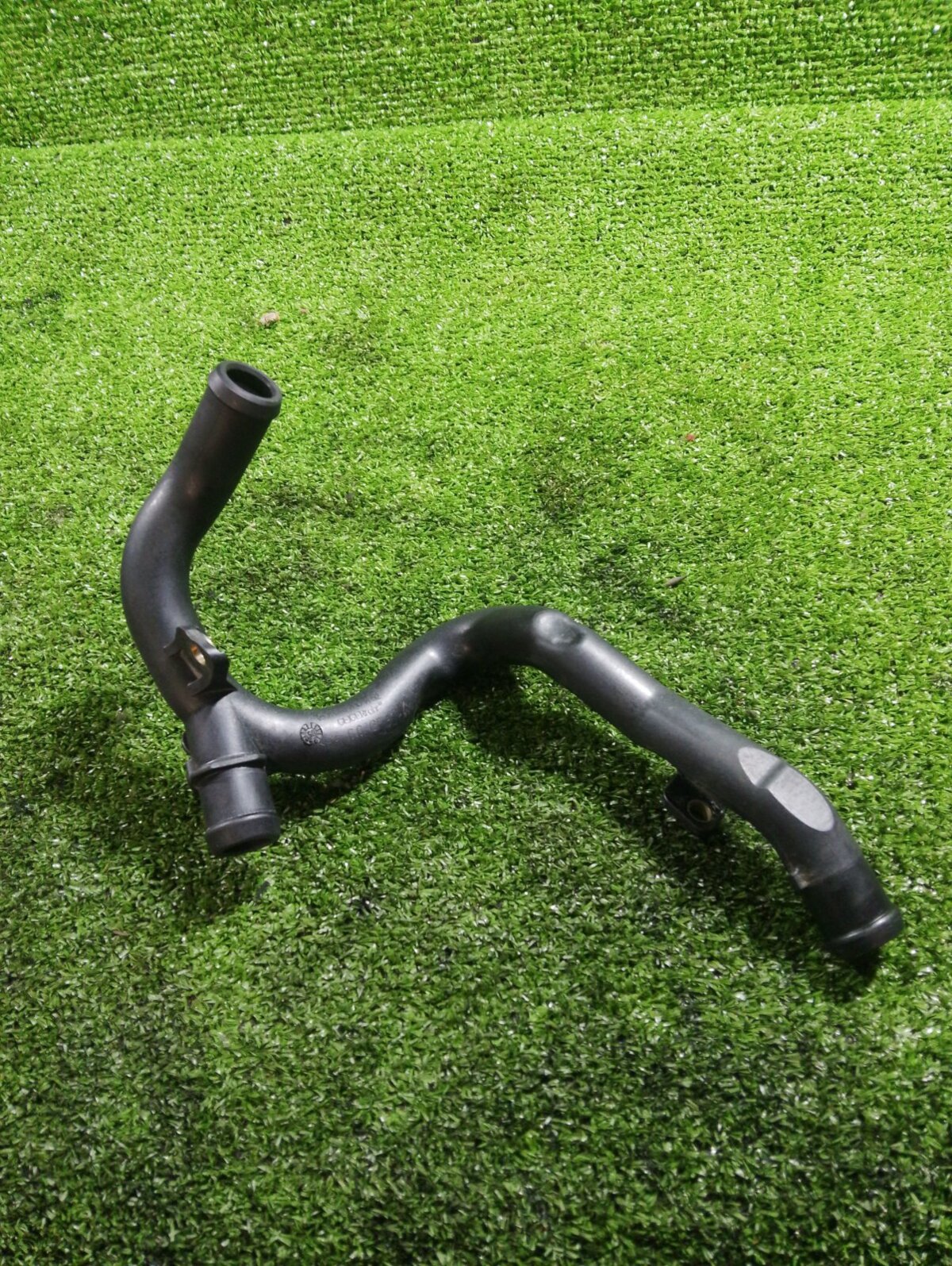 Патрубок системи охолодження 2.0cdi Mercedes-Benz B-Class W245 (2005-2011) A6402001452