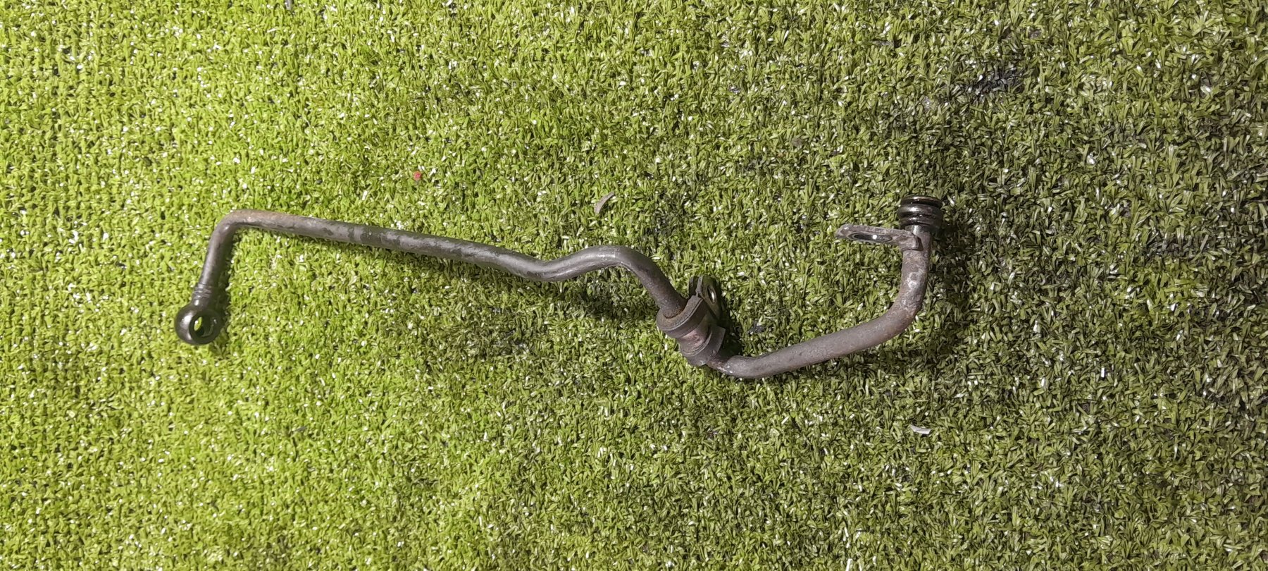 Трубка подачі масла в турбіну Mercedes-Benz B-Class W245 (2005-2011) A6401800420