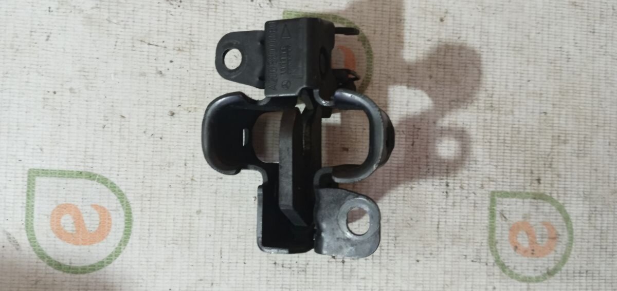 100% оригінал mercedes benz Mercedes-Benz C-Class W203 (2000-2007) A2038800060