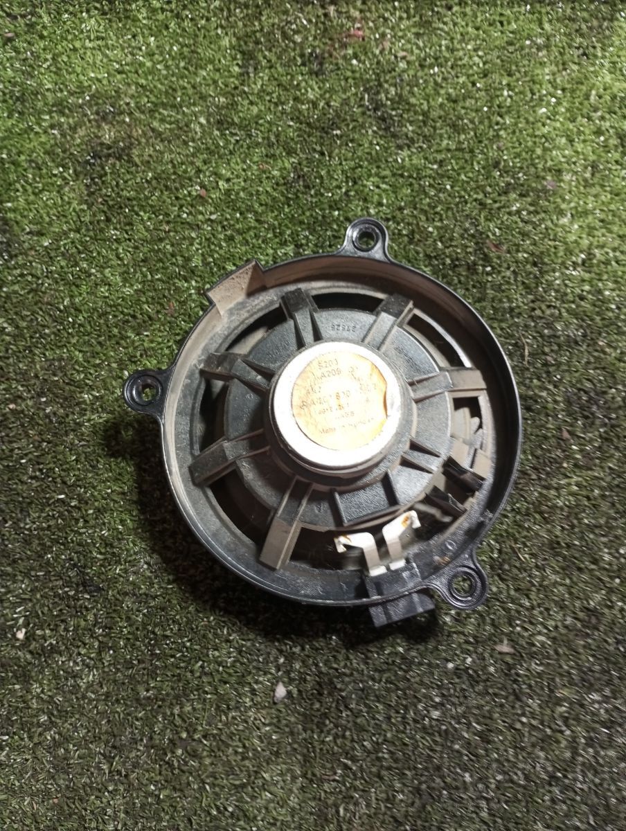 Динамік задньої двері Mercedes-Benz C-Class W203 (2000-2007) A2038201502