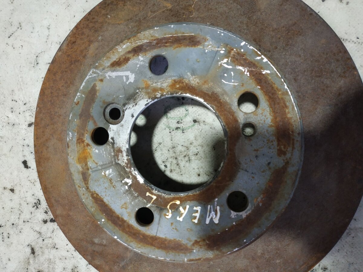 диск гальмівний Mercedes-Benz C-Class W203 (2000-2007) A2104230612