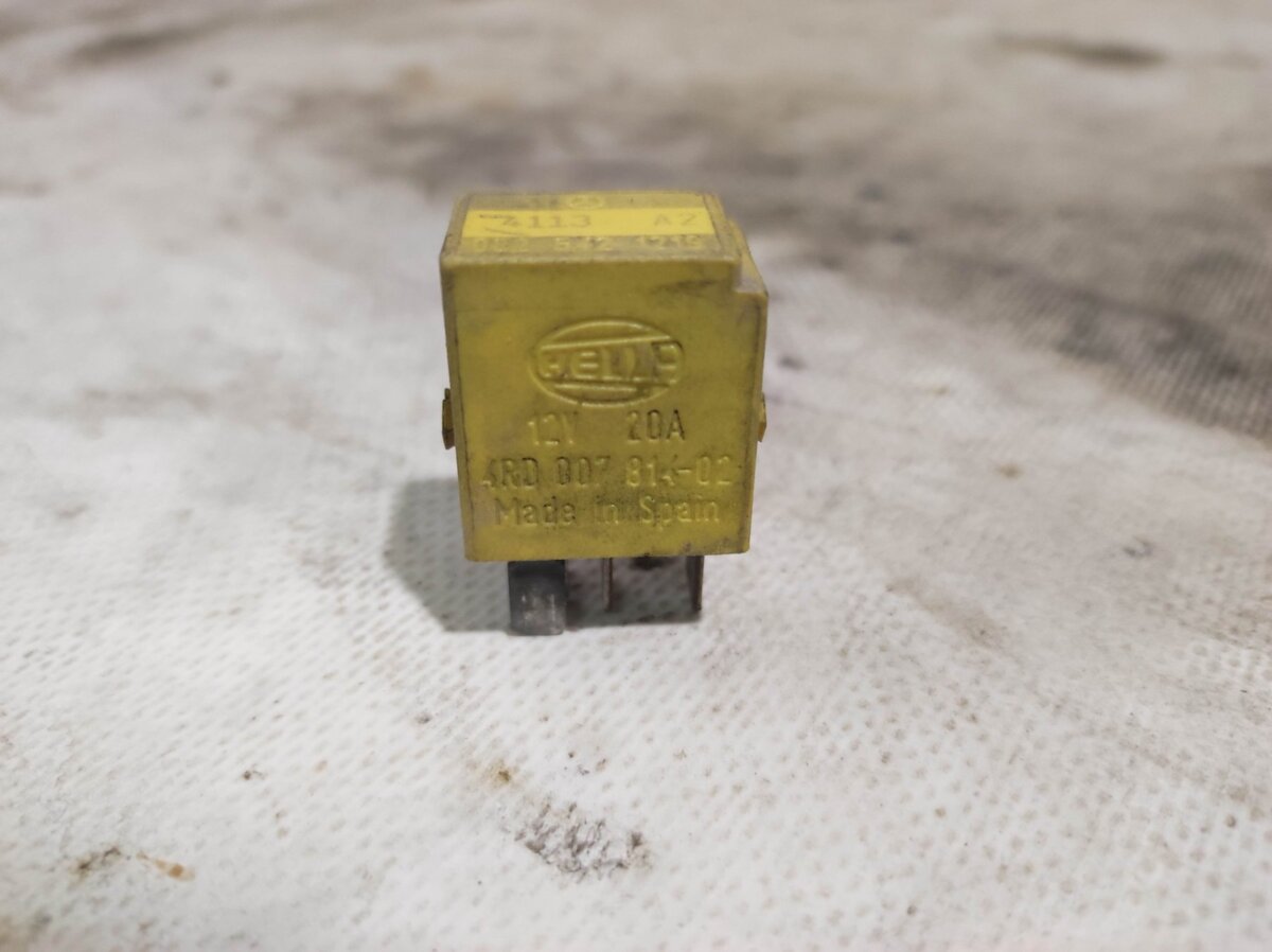 Реле поворотів sprinter/lt 96- Mercedes-Benz C-Class W203 (2000-2007) 0025421219
