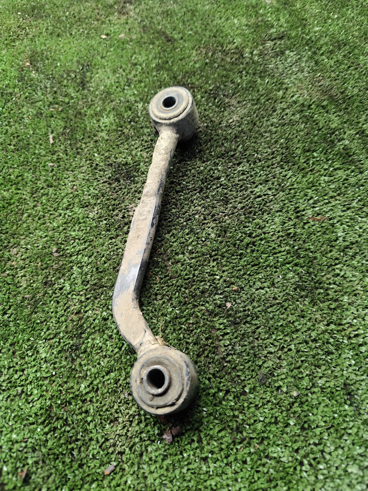 Стійка стабілізатора Mercedes-Benz C-Class W203 (2000-2007) A2033202889