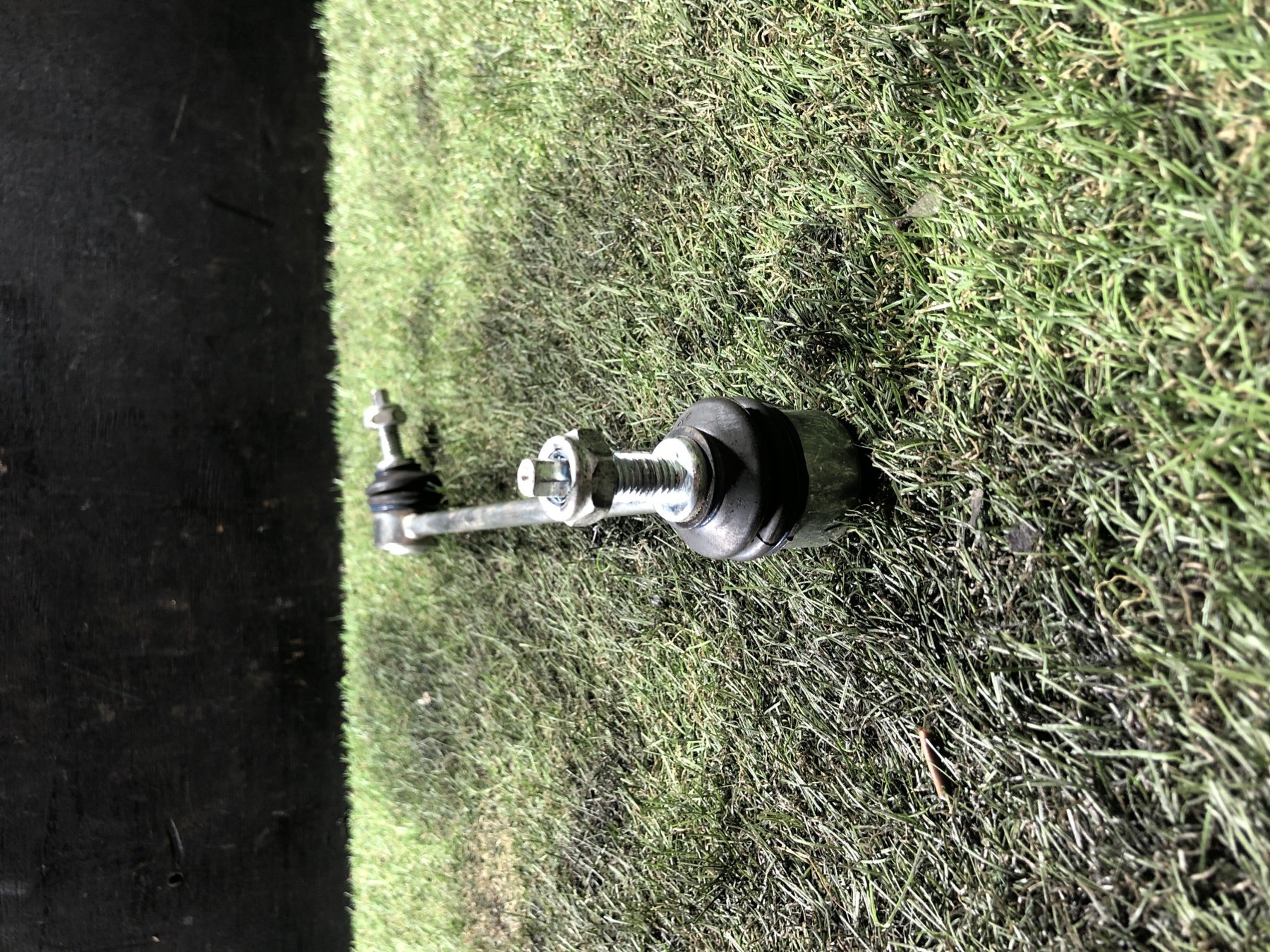 Тяга стабілізатор передній правий Mercedes-Benz C-Class W203 (2000-2007) A2033202889