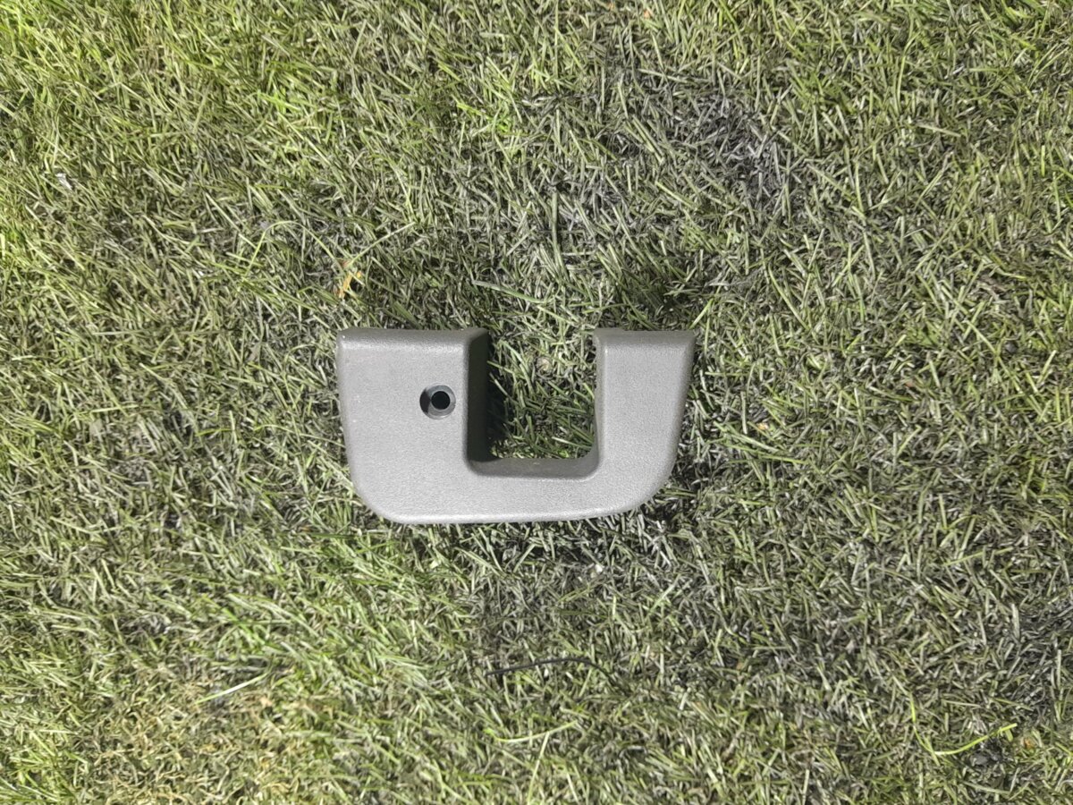 Накладка замка Mercedes-Benz CLK-Class C209 (2002-2010) 2037230124