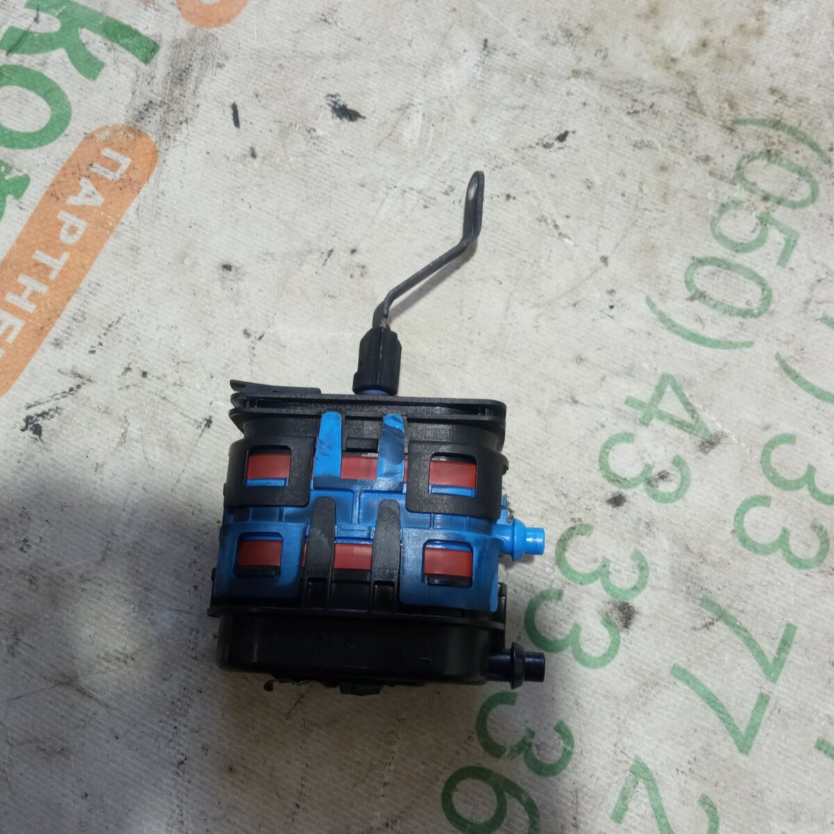 100% оригінал mercedes benz Mercedes-Benz E-Class W210 (1995-2003) A2028000175