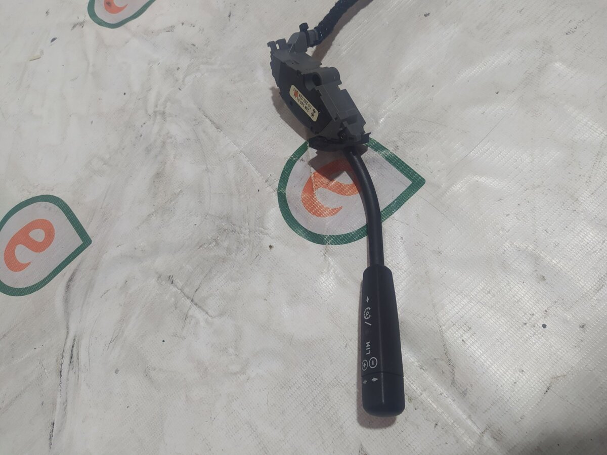 блок круїз контролю; блок управління круїз контролем; перемикач круїз контролю; перемикач управління круїз контролем; підрульовий перемикач круїз контролю; перемикач керування круїз контролем Mercedes-Benz E-Class W210 (1995-2003) A2085450324