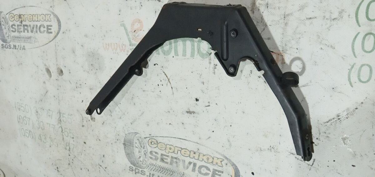 Кронштейн впускного колектора mb sprinter 2.2cdi Mercedes-Benz E-Class W210 (1995-2003) A6110982029