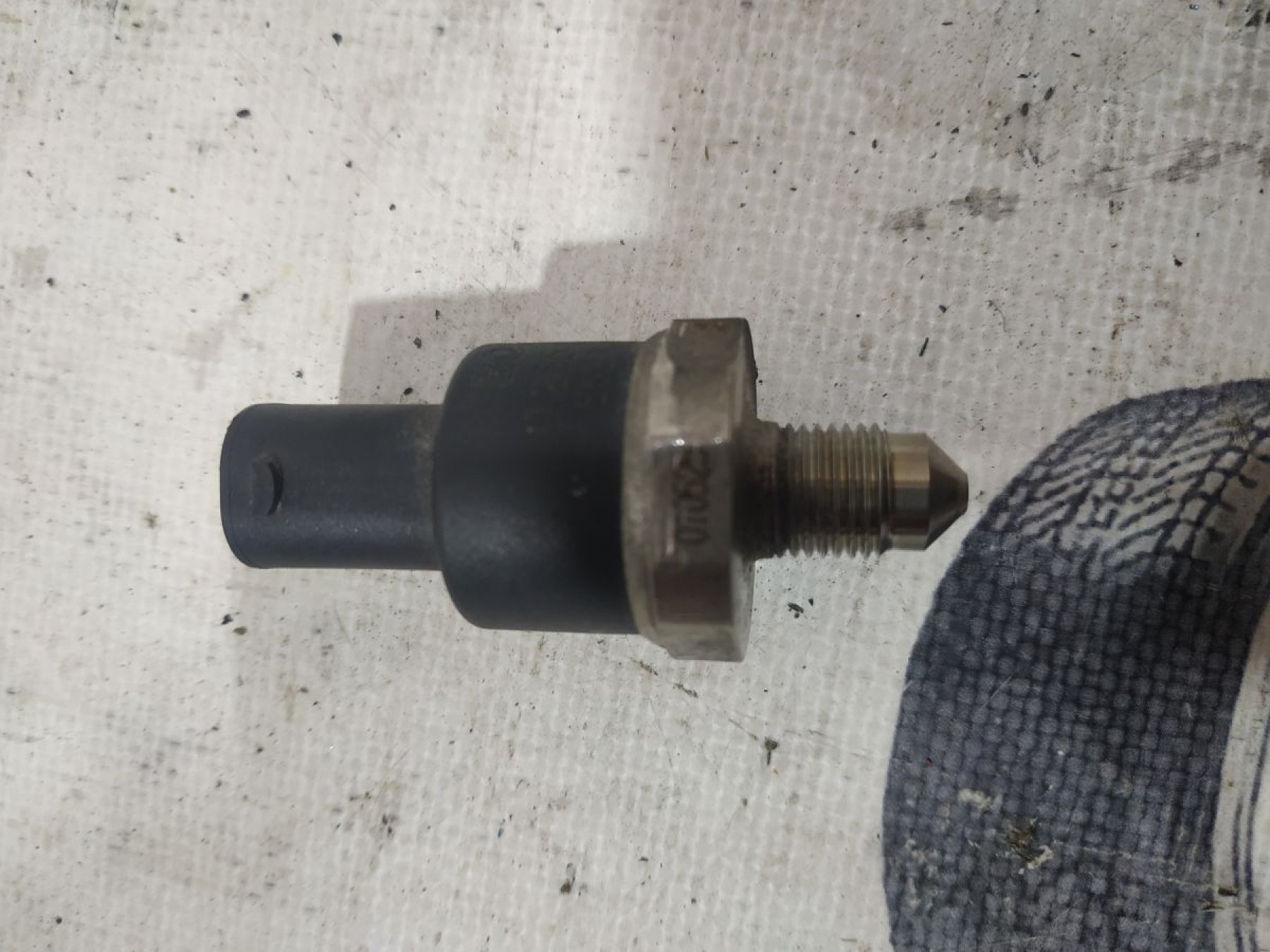 сигналізація припинення дії гальм, аварійна; датчик тиску гальмівної рідини Mercedes-Benz E-Class W210 (1995-2003) 0265005303