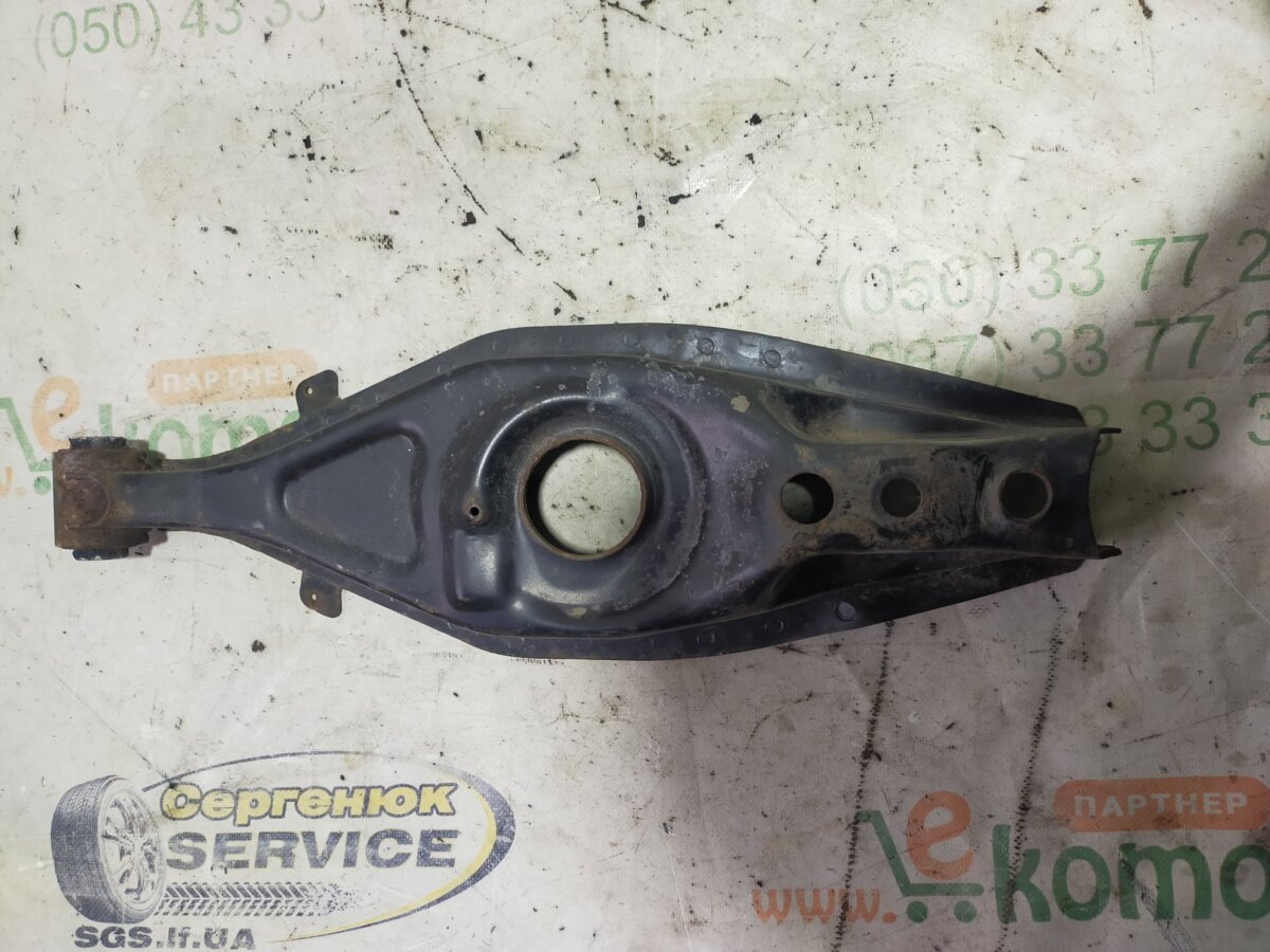 Важіль нижній задній Mercedes-Benz E-Class W210 (1995-2003) A2023500206