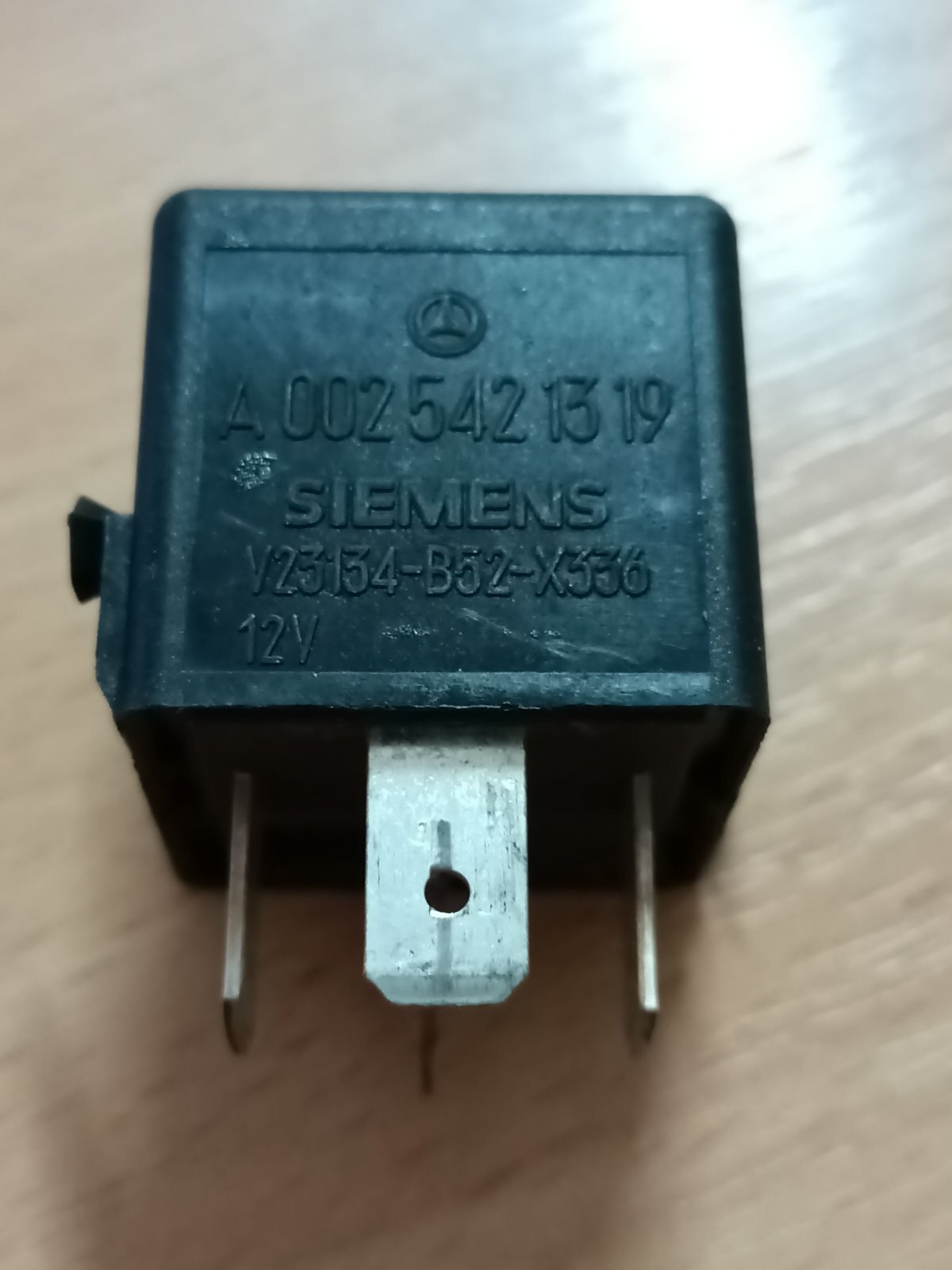 Мікро реле Mercedes-Benz S-Class W220 (1998-2005) A0025421319