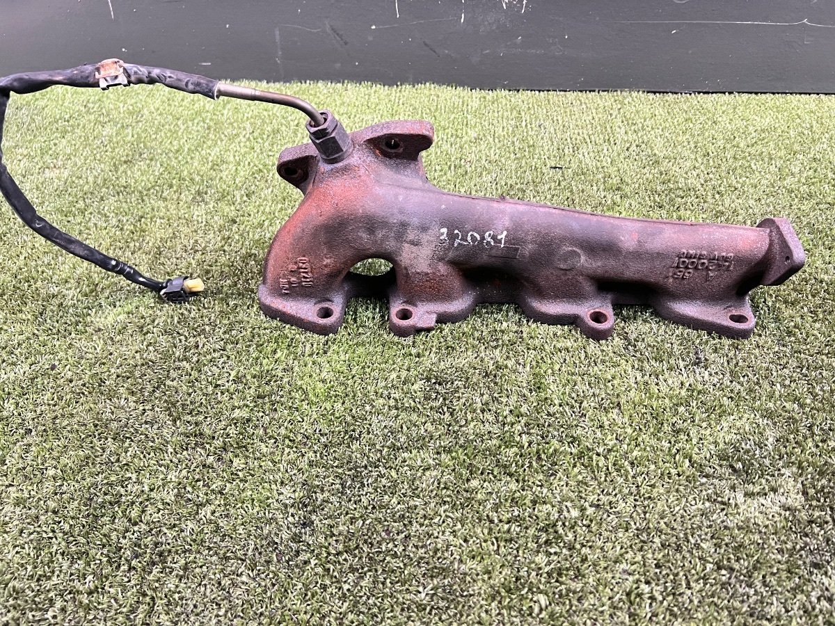 Колектор випускний Mercedes-Benz Sprinter W906 (2006-2018) A6511420001