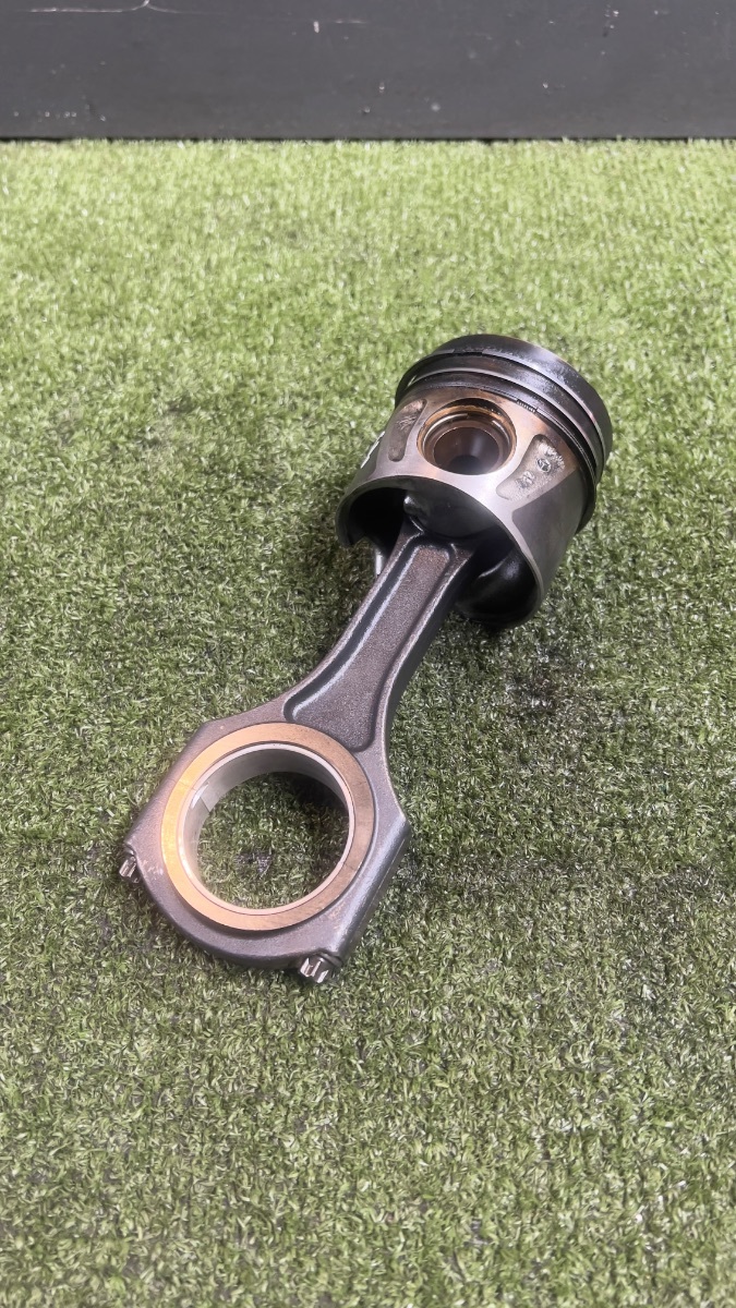 Поршень з шатуном A6510300020  Mercedes-Benz Sprinter W906 (2006-2018) A6510301017