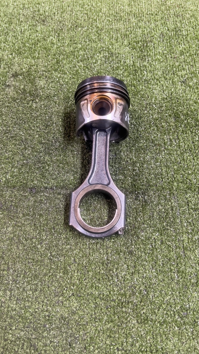 Поршень з шатуном A6510300020  Mercedes-Benz Sprinter W906 (2006-2018) A6510301017