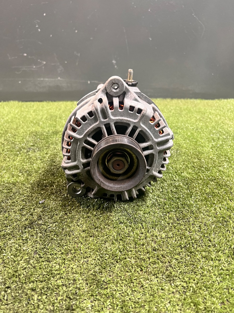 Генератор Nissan Murano Z50 (2002-2007) 23100CN100