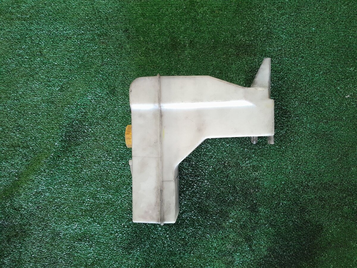 Бачок расширительный Nissan X-Trail T30 (2001-2007) 217114U000