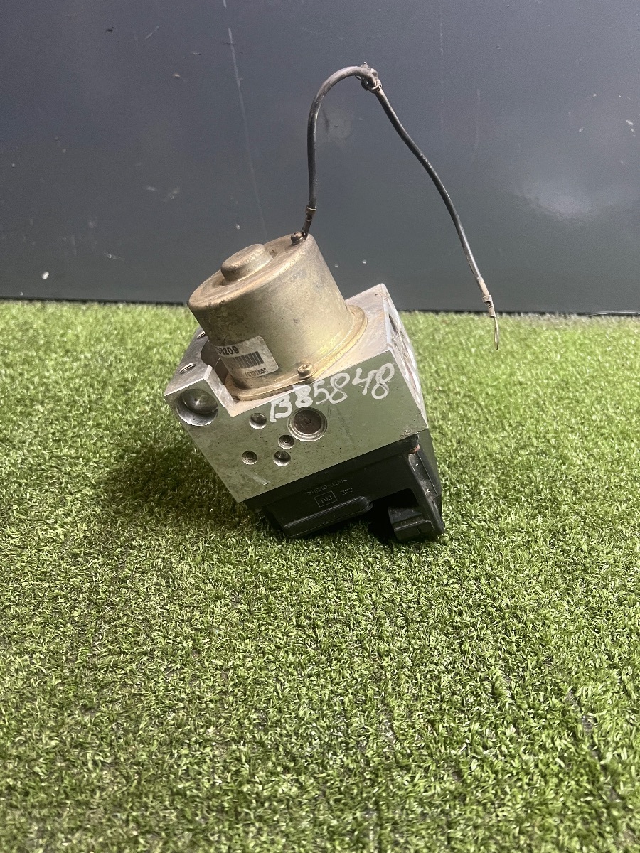 Блок abs Nissan X-Trail T30 (2001-2007) 47600AR066