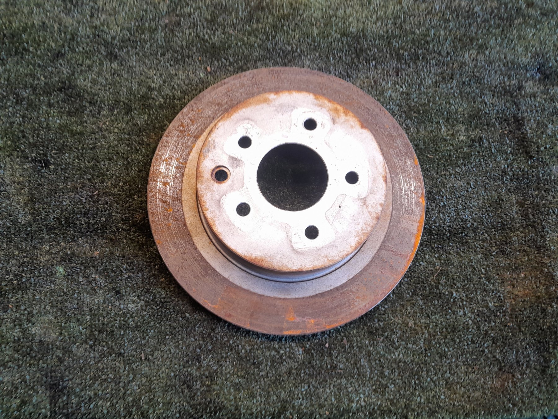 Диск гальмівний задній Nissan X-Trail T30 (2001-2007) 432068H701