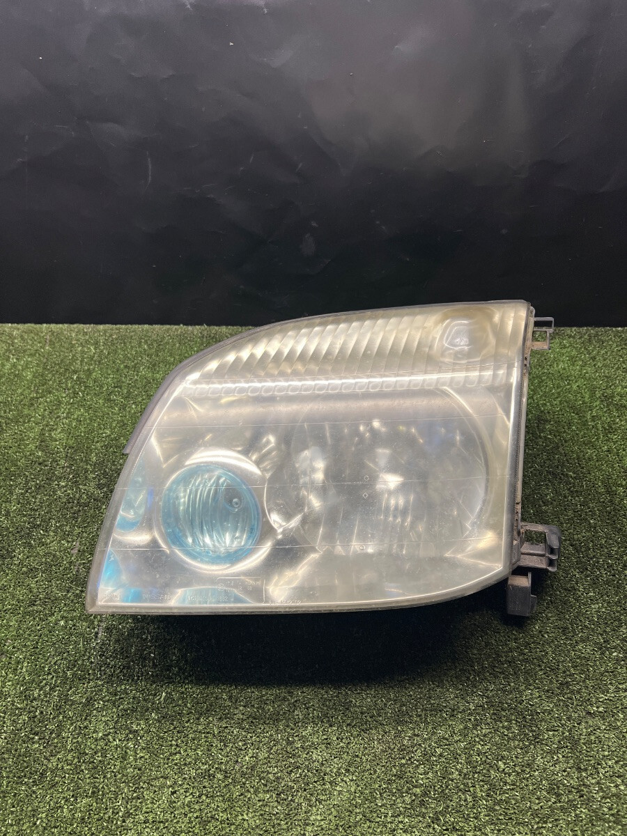 Фара передня ліва Nissan X-Trail T30 (2001-2007) 260608H925