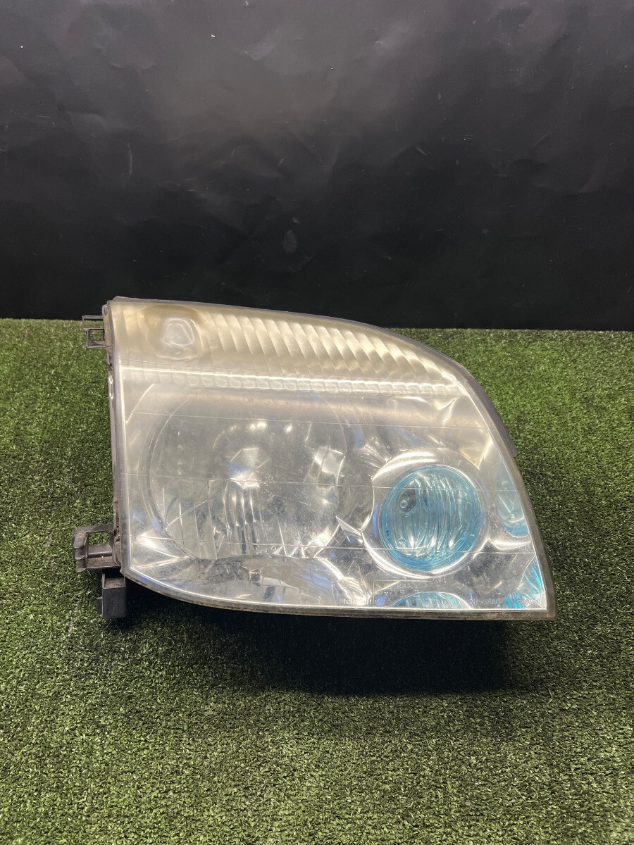 Фара передня права Nissan X-Trail T30 (2001-2007) 260108H925