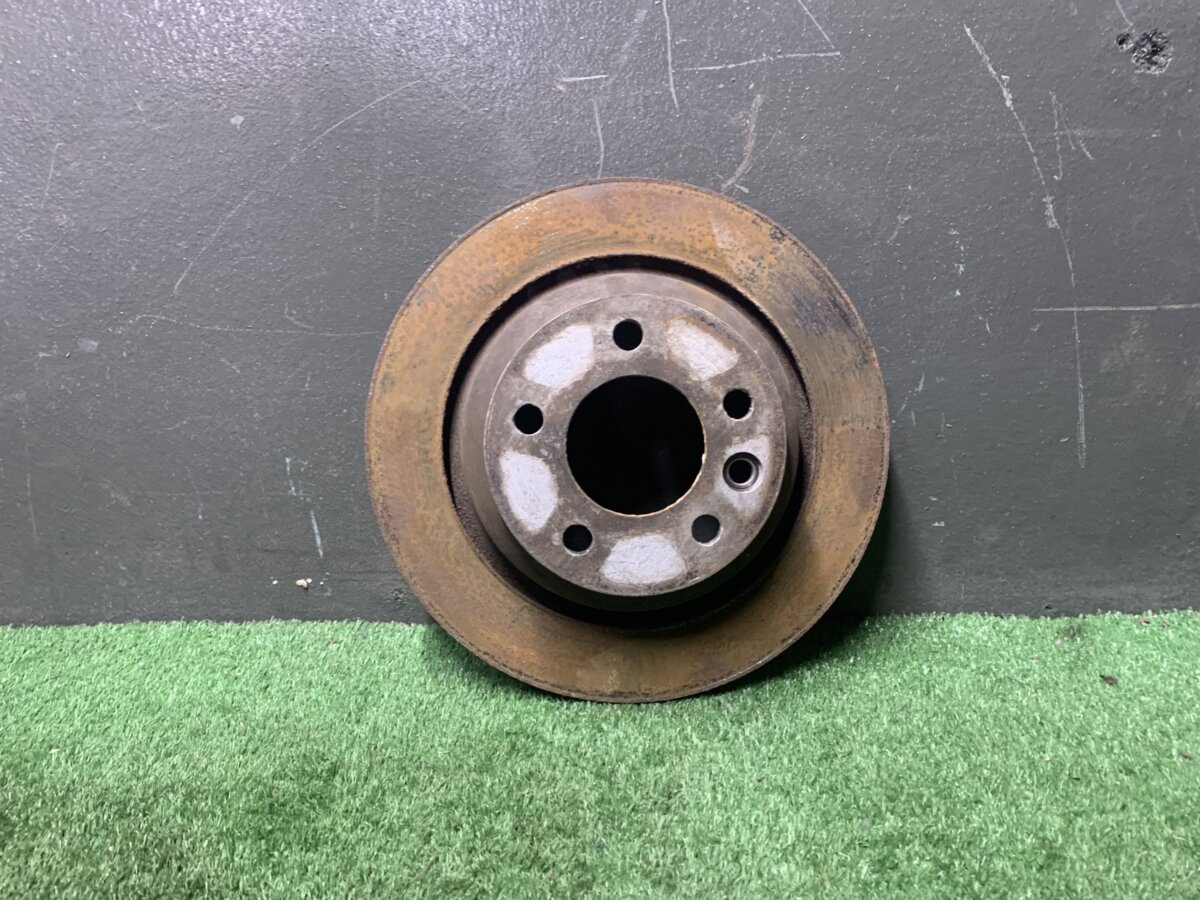 Гальмівний диск задній Nissan X-Trail T30 (2001-2007) 432068H701