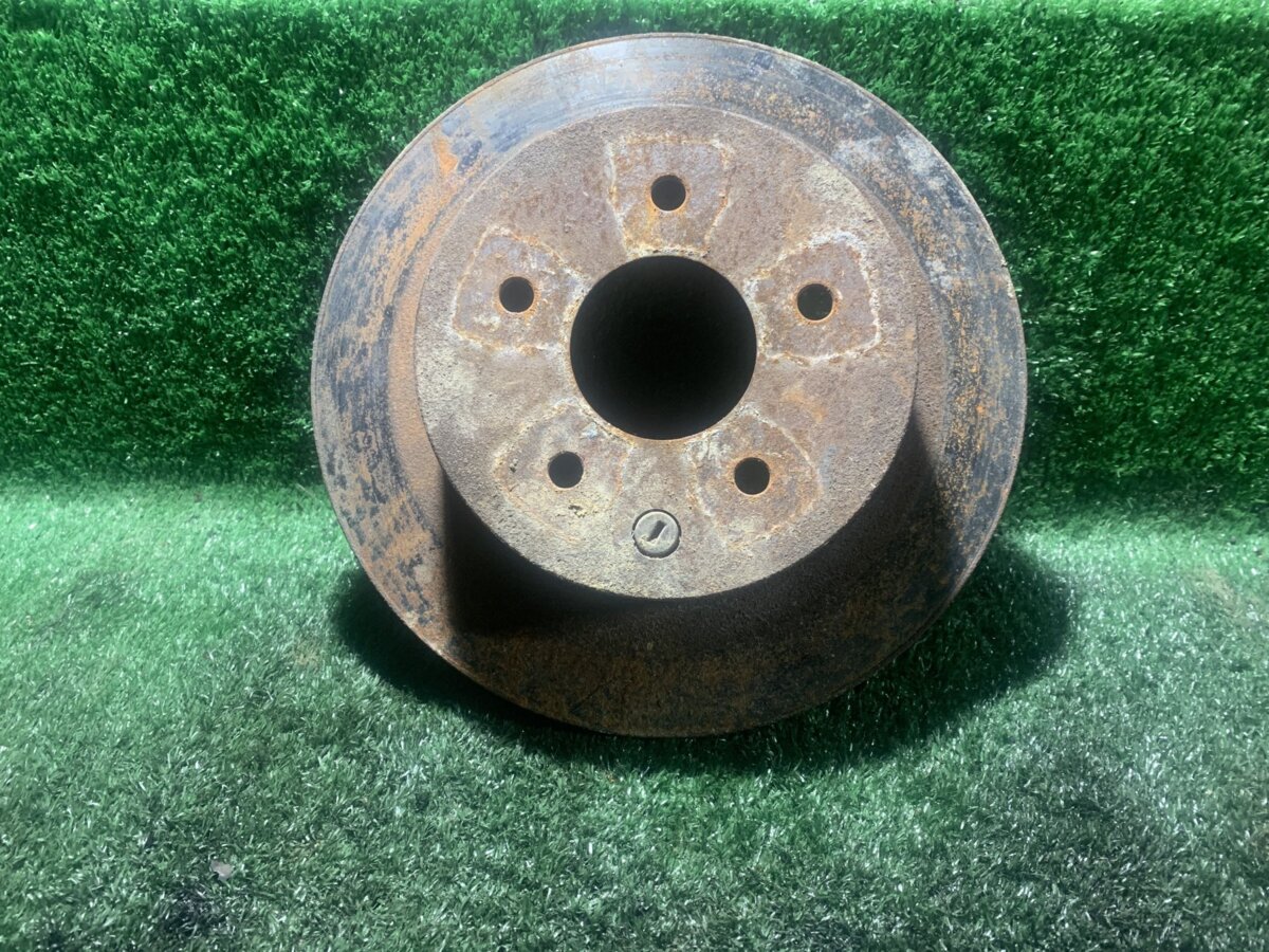 Гальмівний диск задній Nissan X-Trail T30 (2001-2007) 432068H701