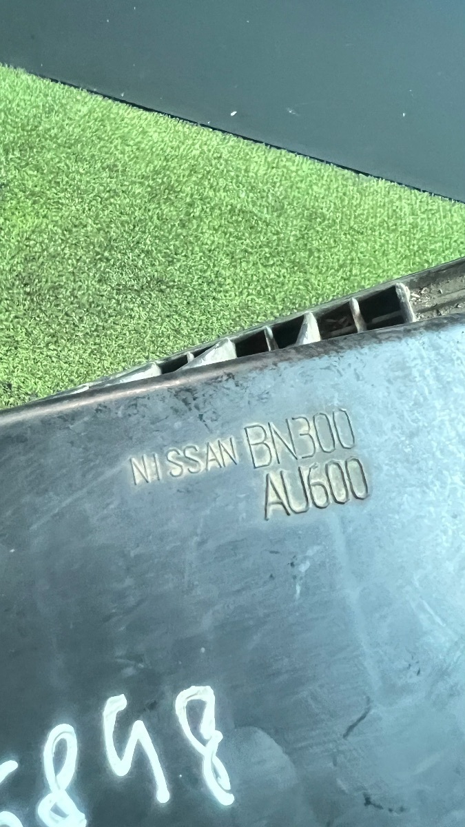 Корпус повітряного фільтра Nissan X-Trail T30 (2001-2007) 16500AU600