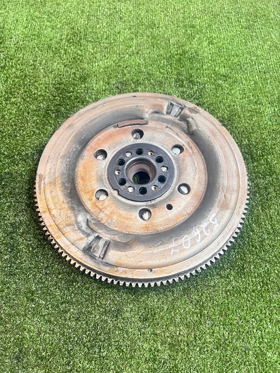 Маховик Nissan X-Trail T30 (2001-2007) 123108H301